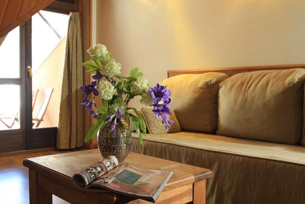 Aparthotel Sarrato Сальент-де-Гальего Экстерьер фото