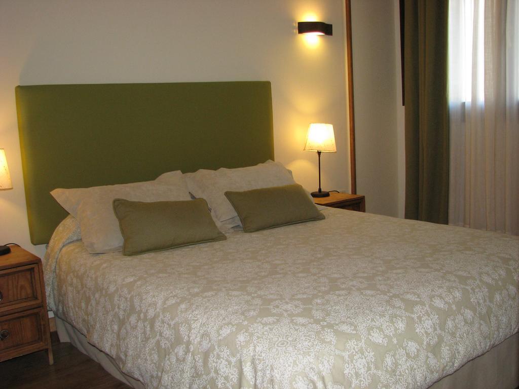 Aparthotel Sarrato Сальент-де-Гальего Экстерьер фото
