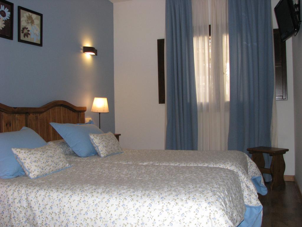 Aparthotel Sarrato Сальент-де-Гальего Экстерьер фото